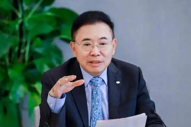 休克、邓丽君去世中国在破局中奔跑澳门新葡京WTO成立那年：俄罗斯(图4)